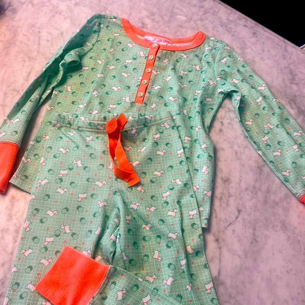 American Girl Green Pajamas with Orange Accents - Picture 2 of 4